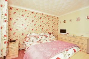 Bedroom - click for photo gallery
